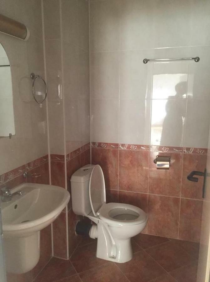 Central Plaza Apartment Slântsjev Brjag Eksteriør bilde